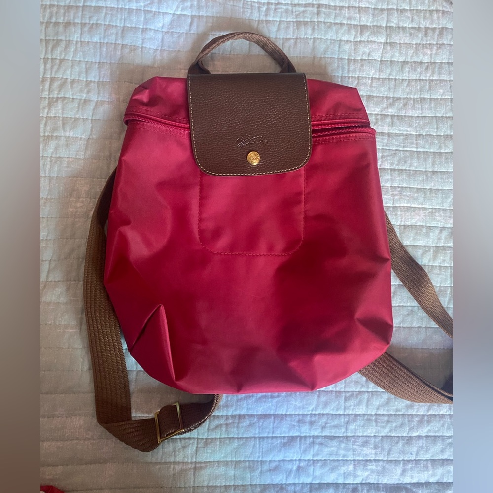 Red Longchamp medium size bookbag